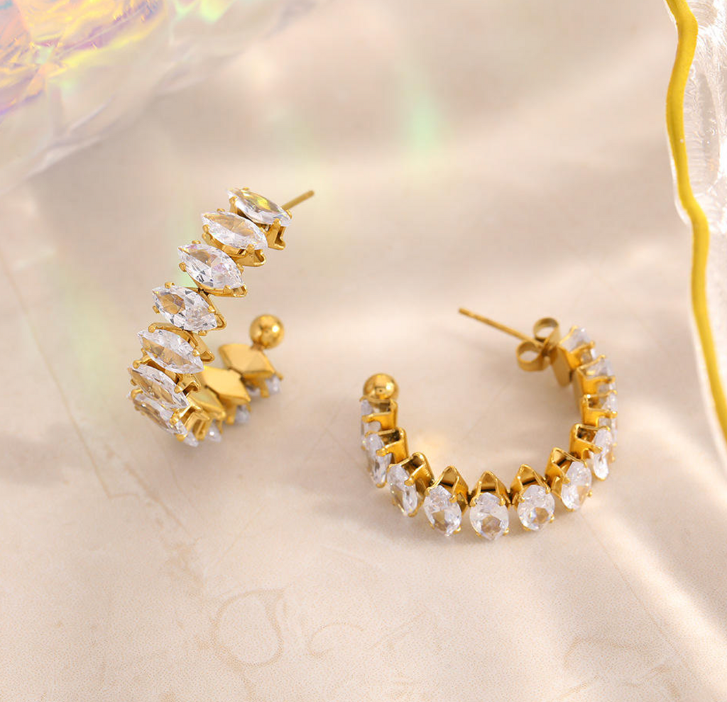 C-Shaped Vintage Classic Earrings