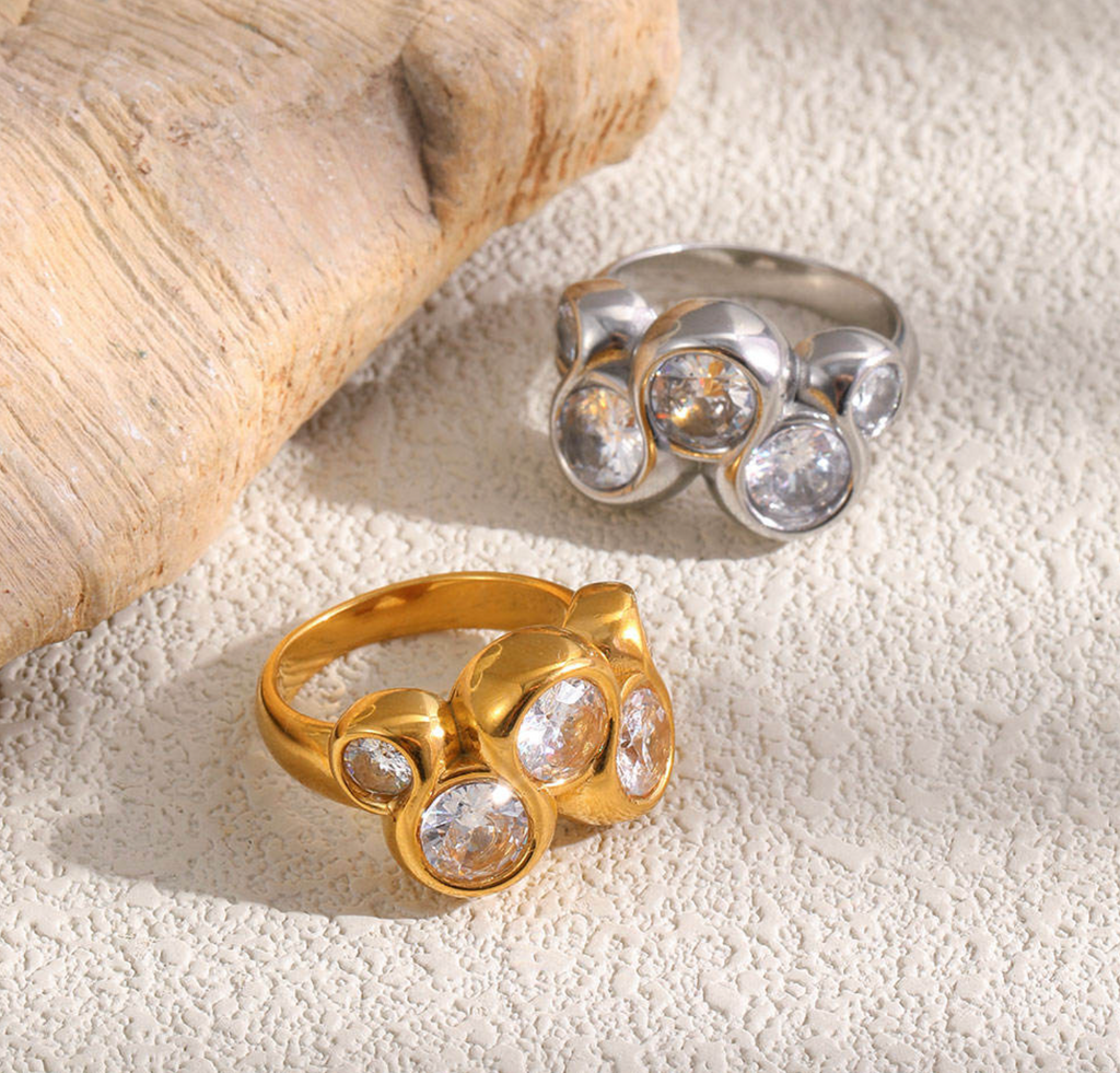Light Luxury Fashion Ring